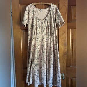 Kate Quinn Beige Dress XXL